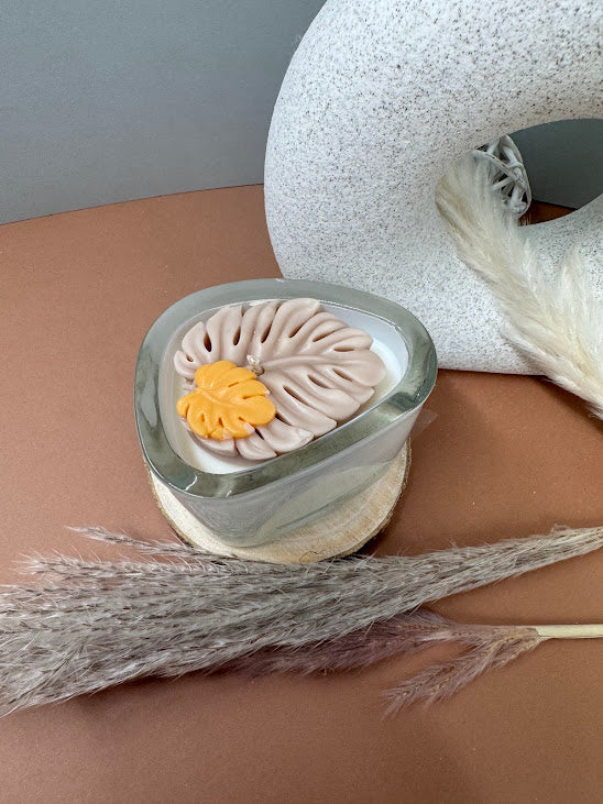 Bougie " FEUILLE TROPICALE"